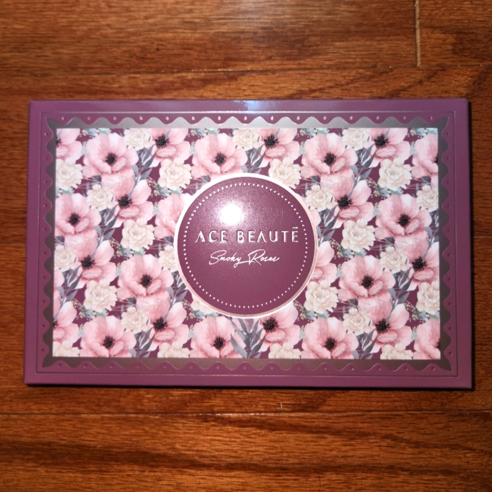 ACE BEAUTE Eyeshadow Palette